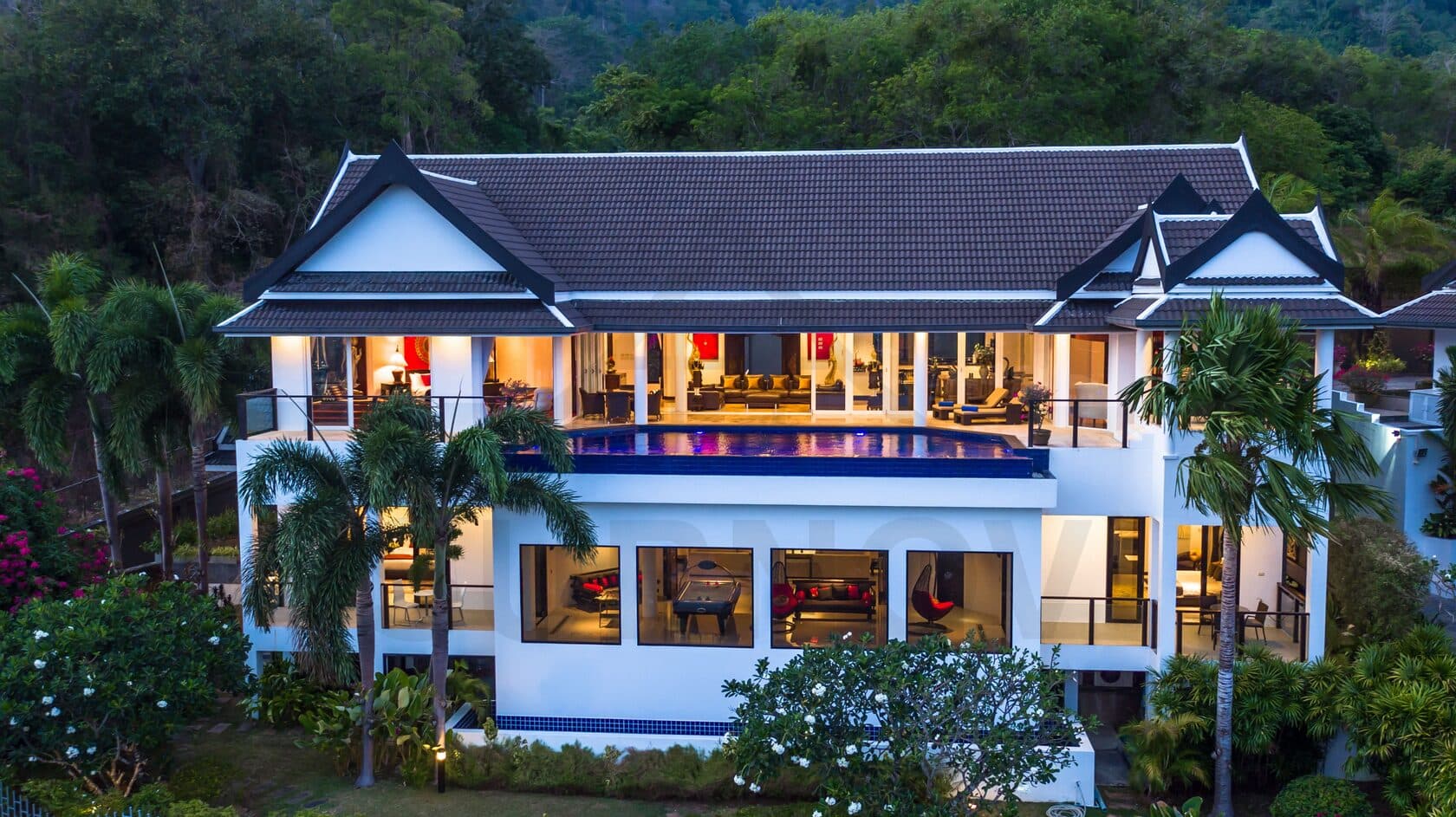 5-bedrooms Private Pool Villa on Rawai