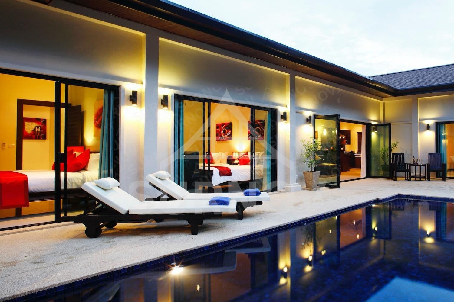 4-bedrooms Private Pool Villa on Rawai