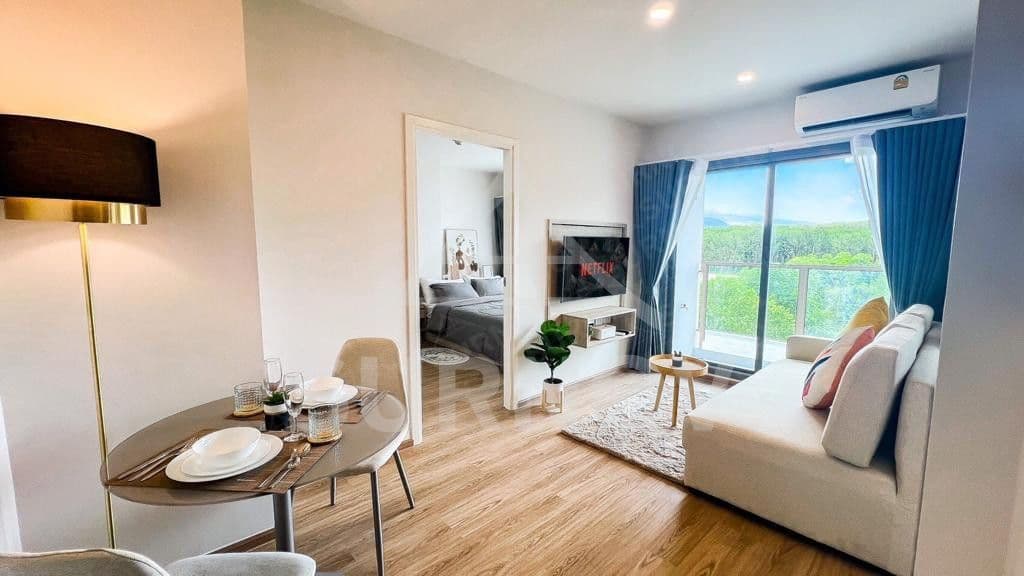 1-bedroom Common Pool Condo on Chalong