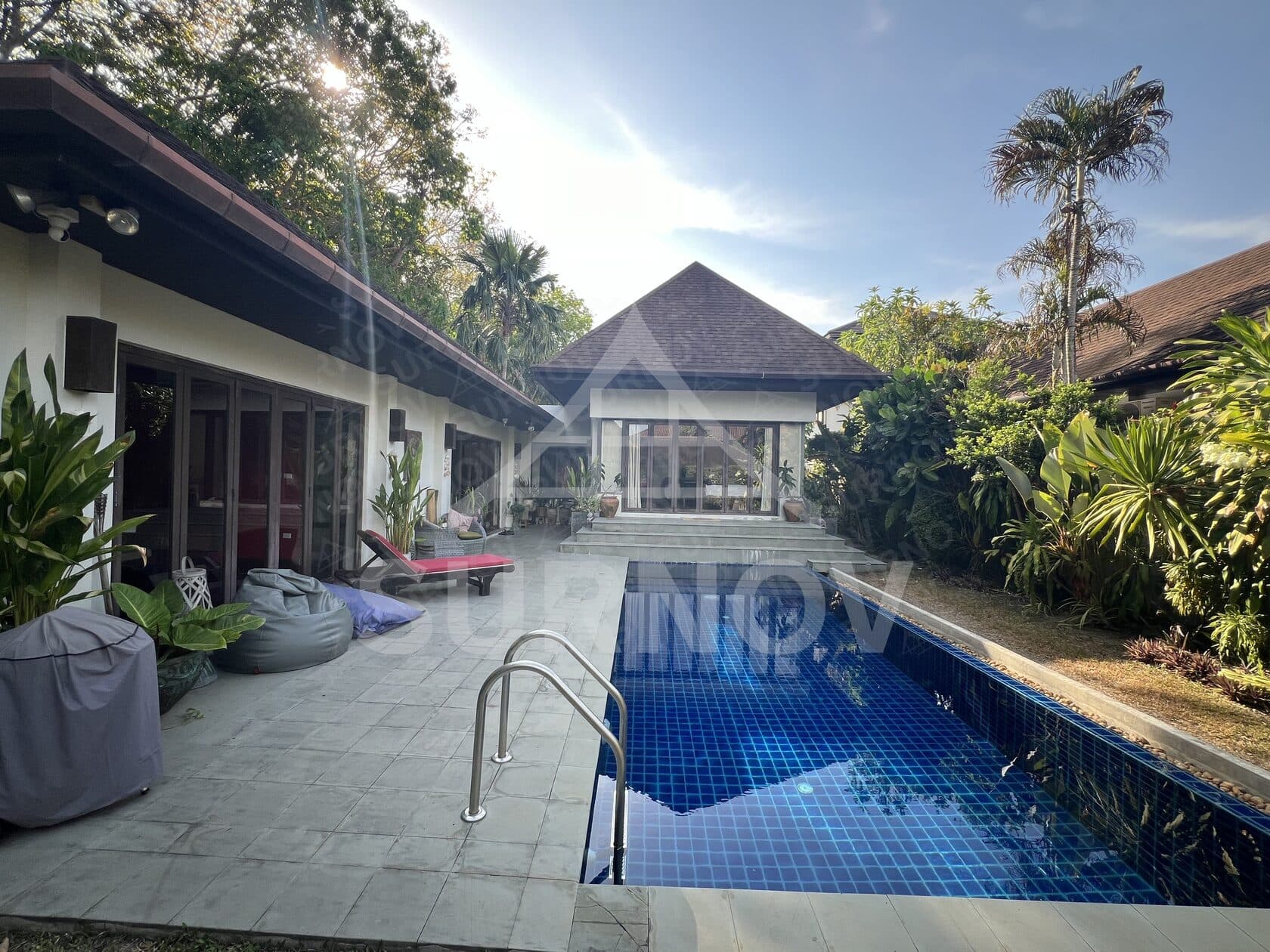 2-bedrooms Private Pool Villa on Rawai