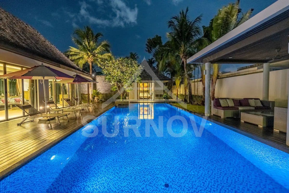 3-bedrooms Private Pool Villa on Cherngtalay
