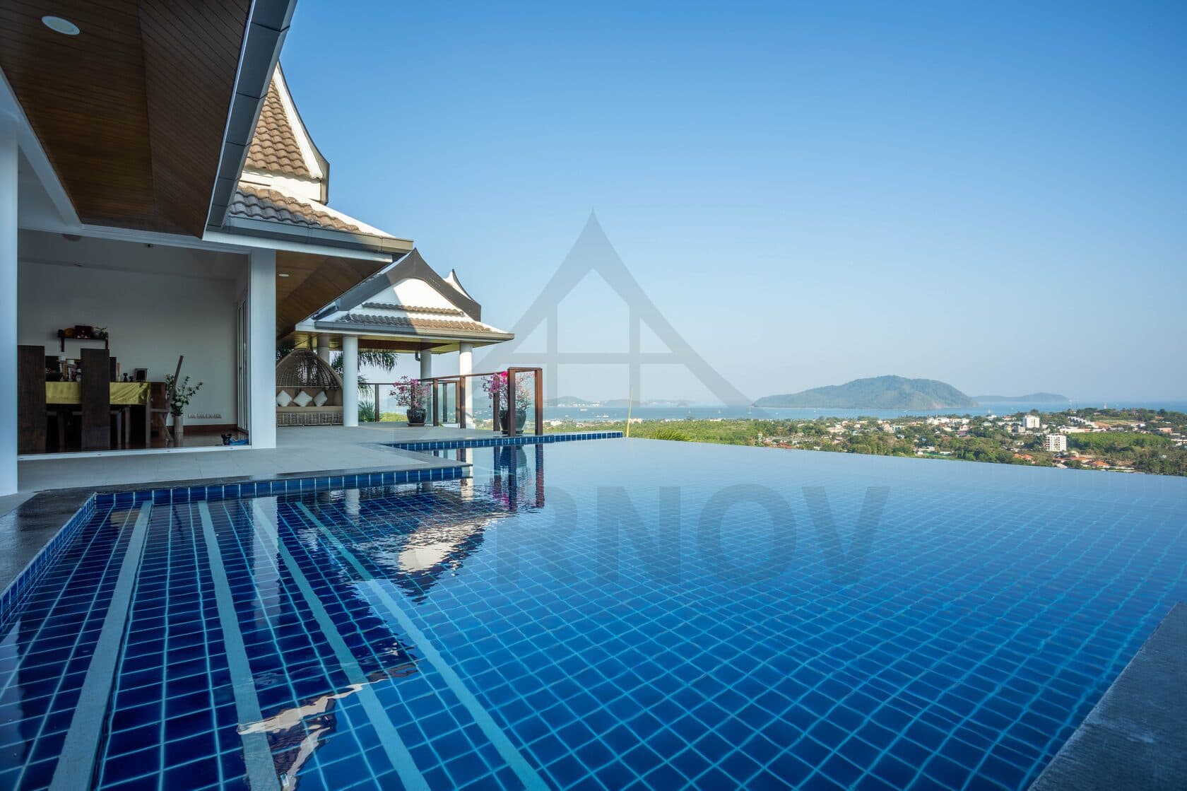 6-bedrooms Private Pool Villa on Rawai