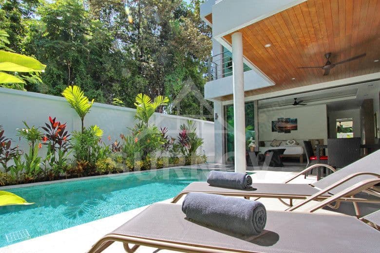 3-bedrooms Private Pool Villa on Rawai