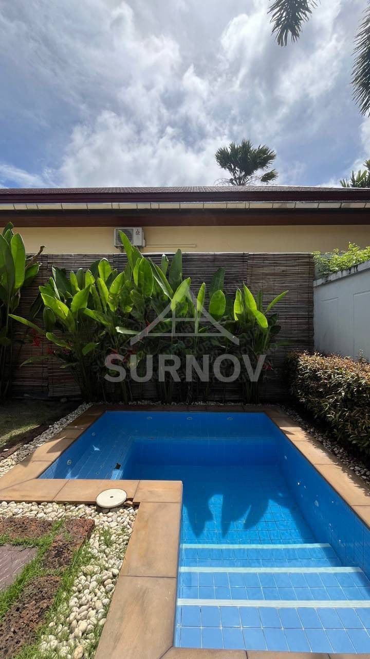 3-bedrooms Private Pool Villa on Chalong