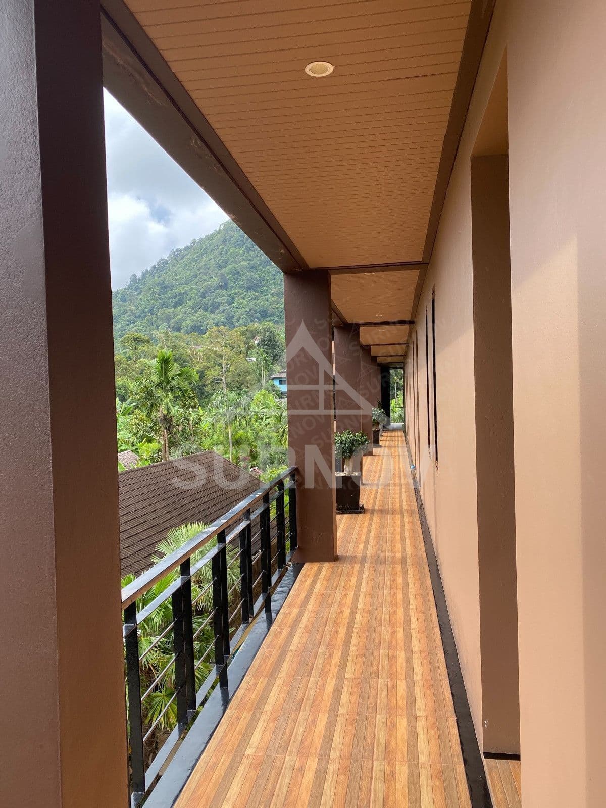 1-bedroom Common Pool Condo on Kamala