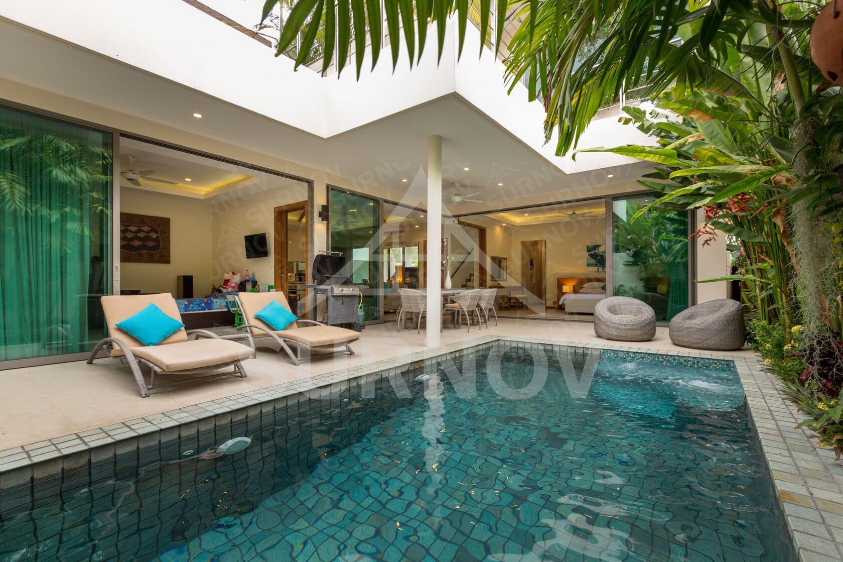 4-bedrooms Private Pool Villa on Rawai