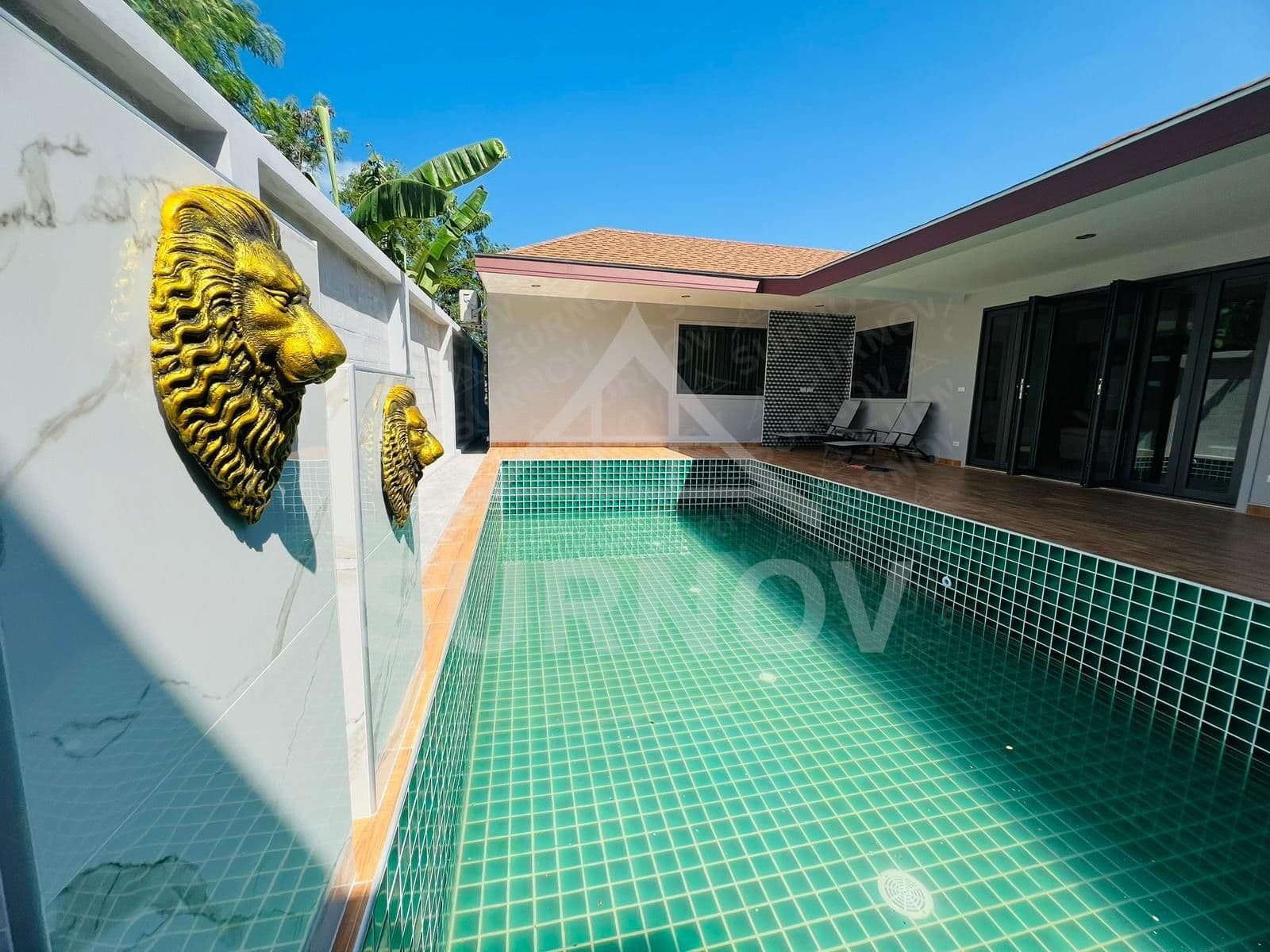 3-bedrooms Private Pool Villa on Rawai
