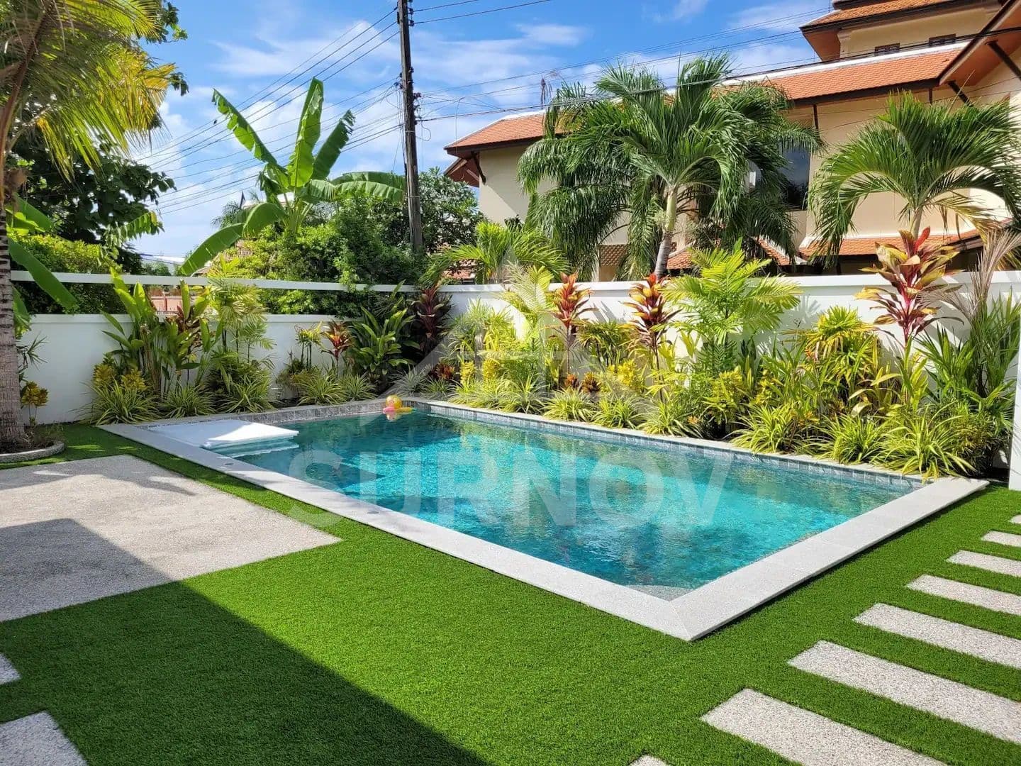 3-bedrooms Private Pool Villa on Chalong