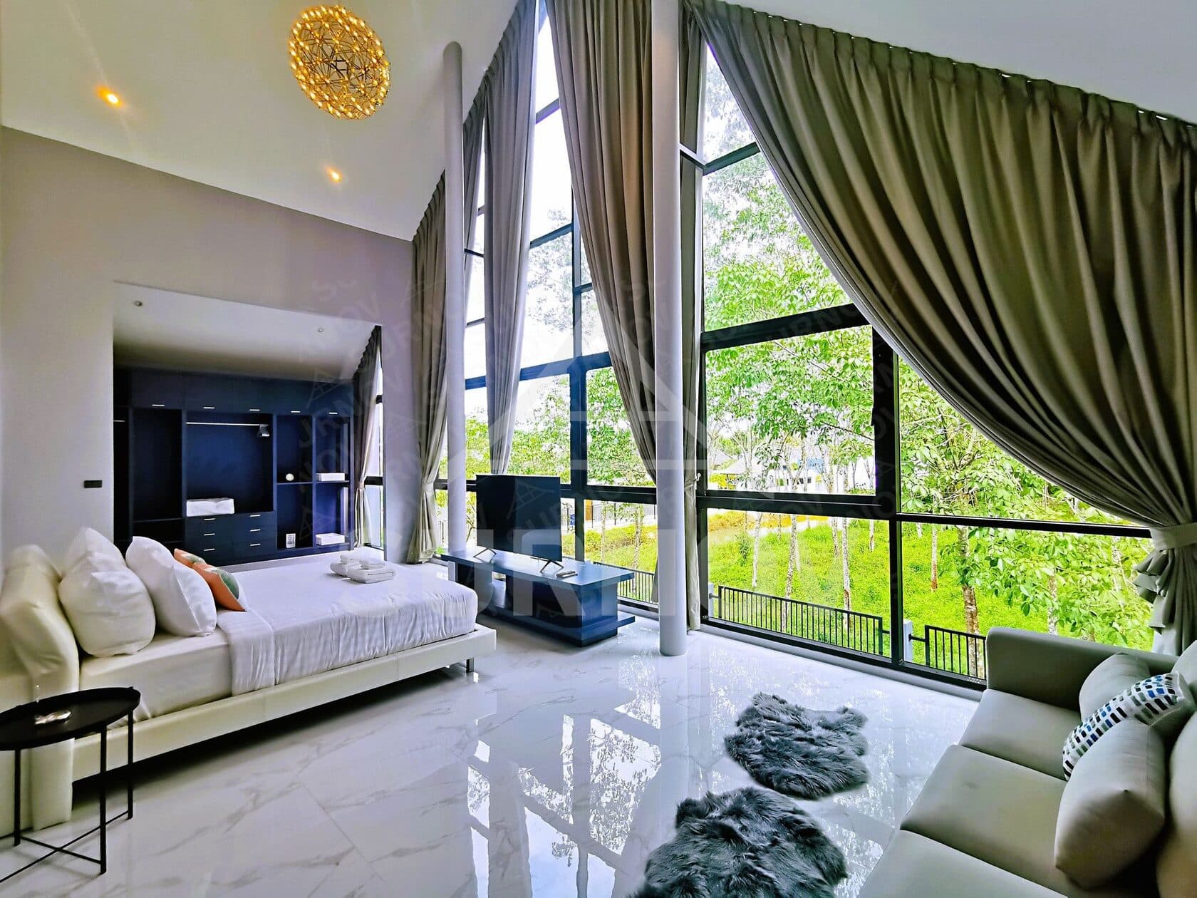 3-bedrooms Private Pool Villa on Cherngtalay