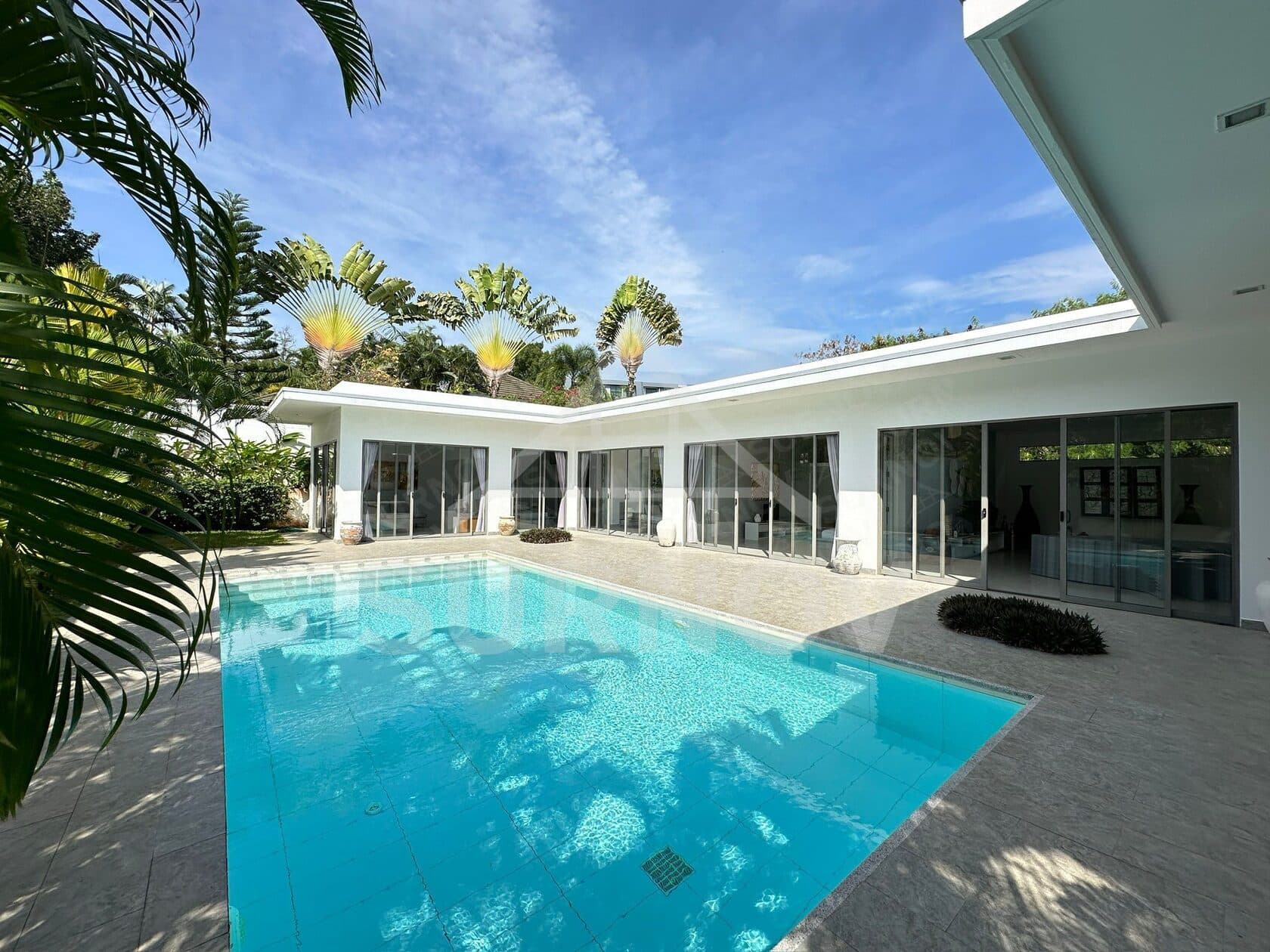 2-bedrooms Private Pool Villa on Rawai