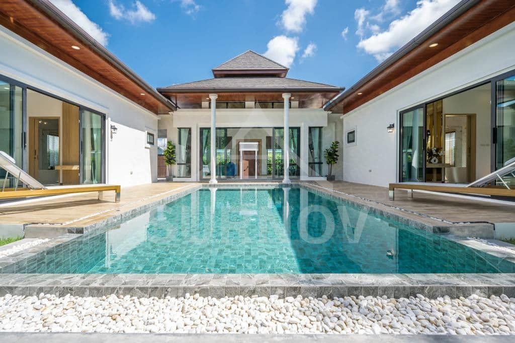 2-bedrooms Private Pool Villa on Chalong