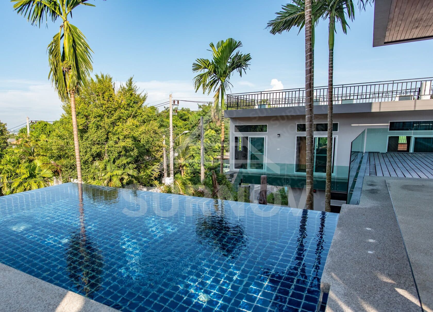 8-bedrooms Private Pool Villa on Rawai