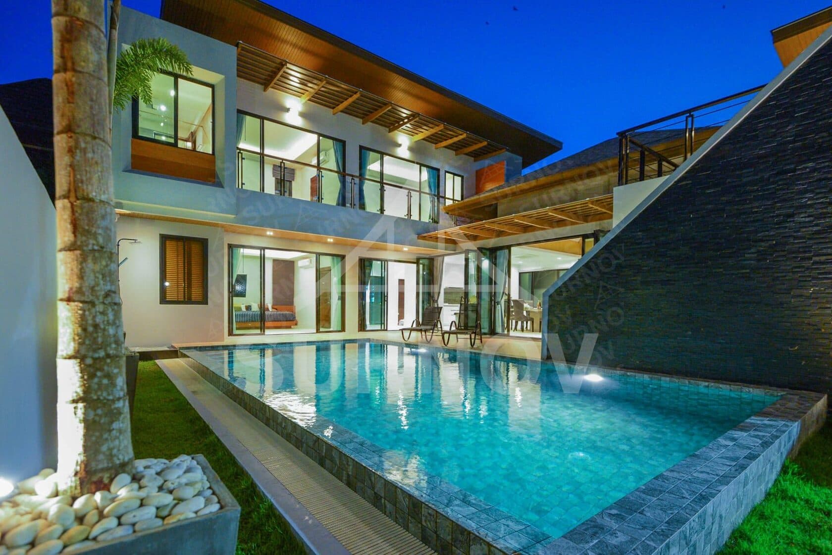 3-bedrooms Private Pool Villa on Rawai