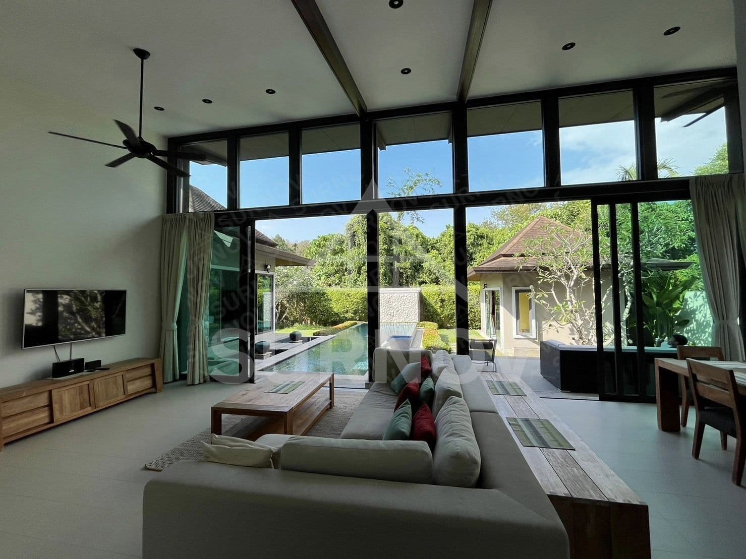 4-bedrooms Private Pool Villa on Bang Tao