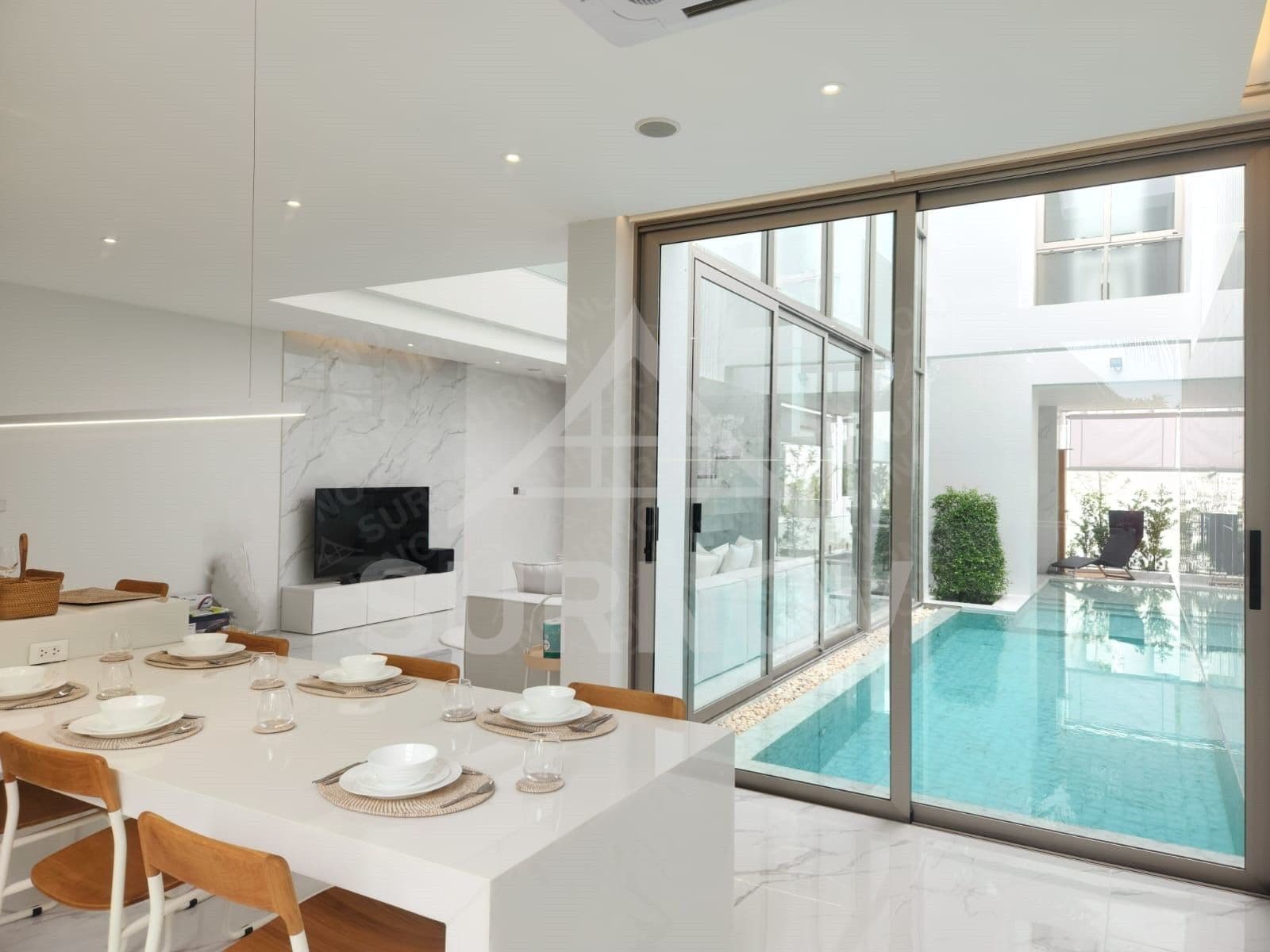 3-bedrooms Private Pool Villa on Cherngtalay
