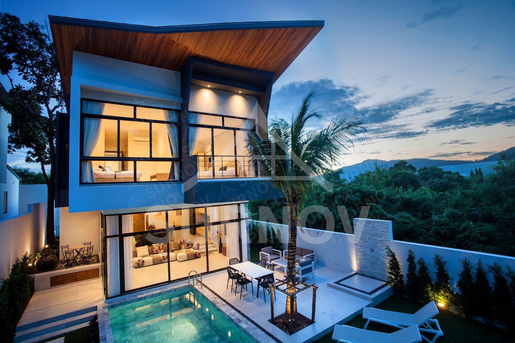 3-bedrooms Private Pool Villa on Rawai
