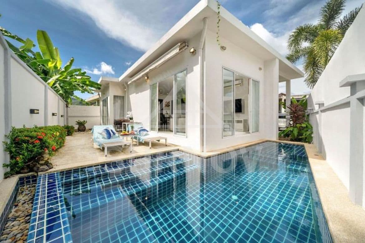 3-bedrooms Private Pool Villa on Rawai