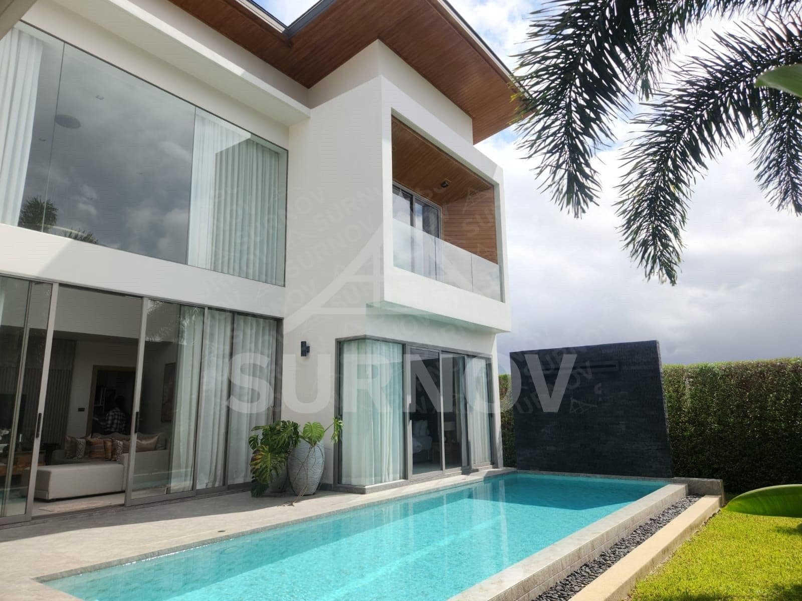 3-bedrooms Private Pool Villa on Cherngtalay