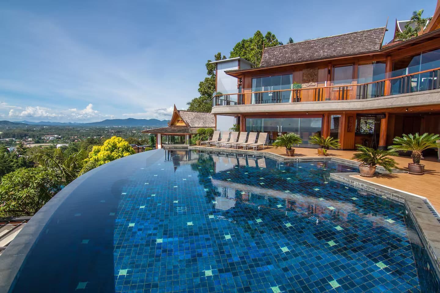 6-bedrooms Private Pool House on Bang Tao