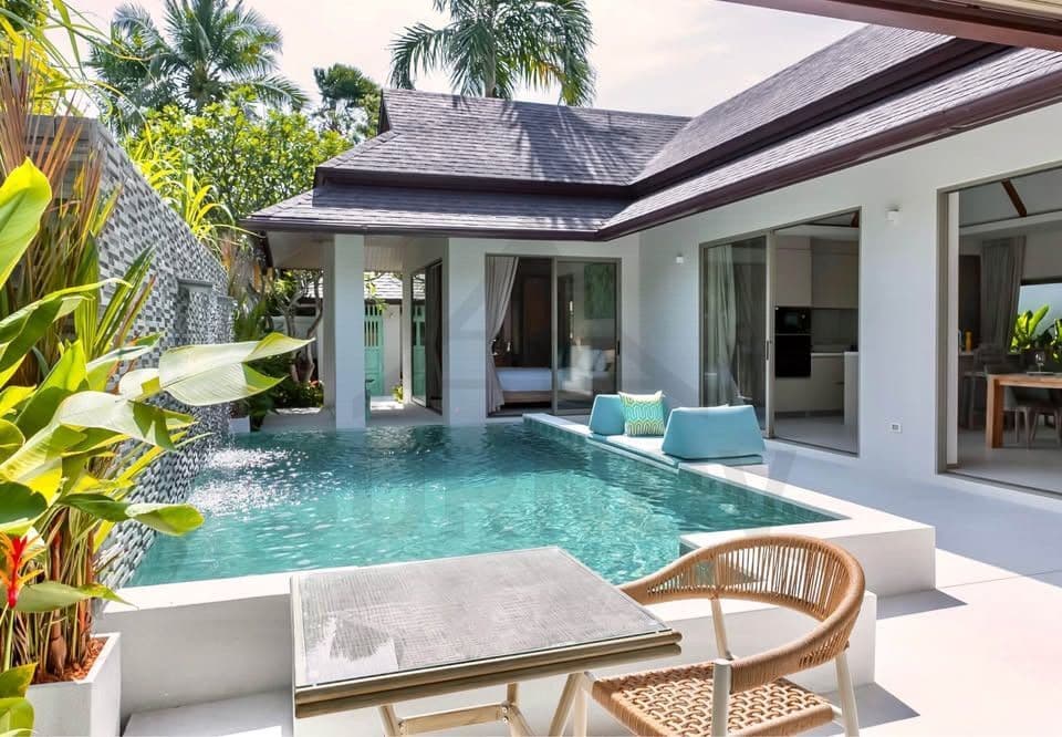3-bedrooms Private Pool Villa on Rawai