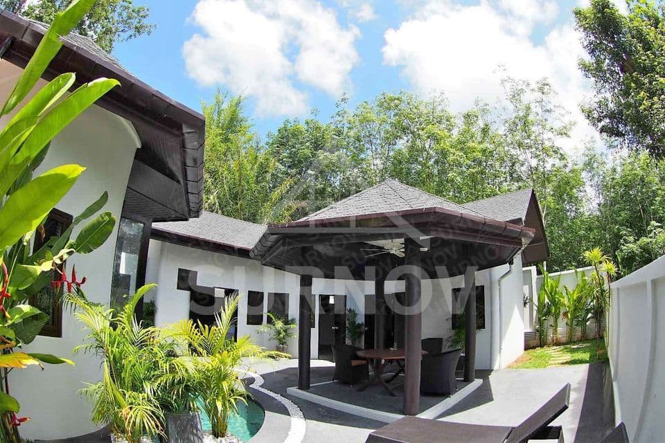 3-bedrooms Private Pool Villa on Chalong