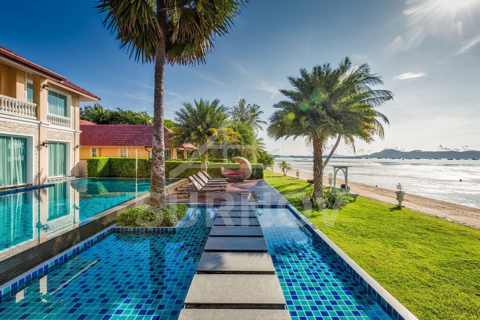 9-bedrooms Private Pool Villa on Chalong